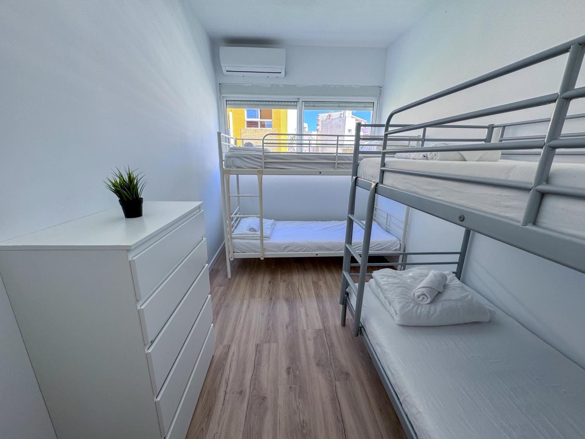 Muede Hostel Torremolinos Exterior photo
